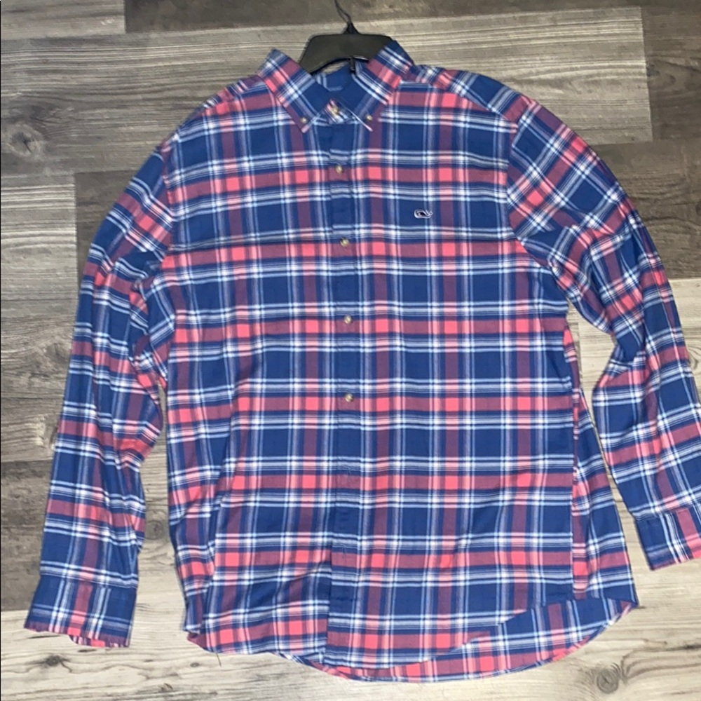 Vineyard Vines Men’s Whale Shirt button down plaid